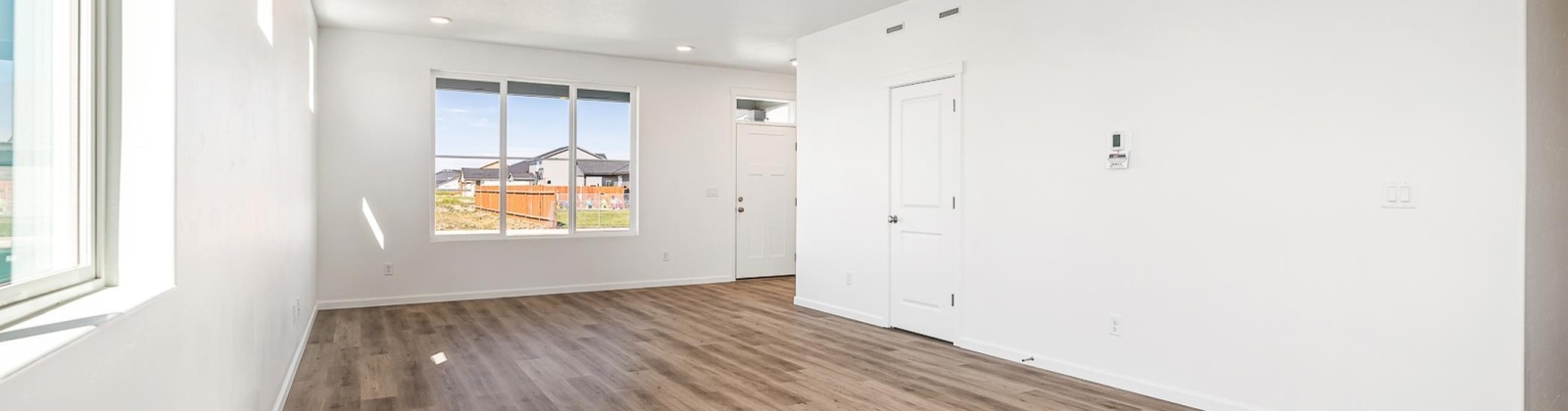 Diamond Ave, Grandview, Washington 98930, 3 Bedrooms Bedrooms, ,2 BathroomsBathrooms,Site Built-owned Lot,For Sale,Diamond Ave,282561