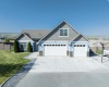 727 PRSE, Kennewick, Washington 99338-0000, 5 Bedrooms Bedrooms, ,3 BathroomsBathrooms,Site Built-owned Lot,For Sale,727 PRSE,283513