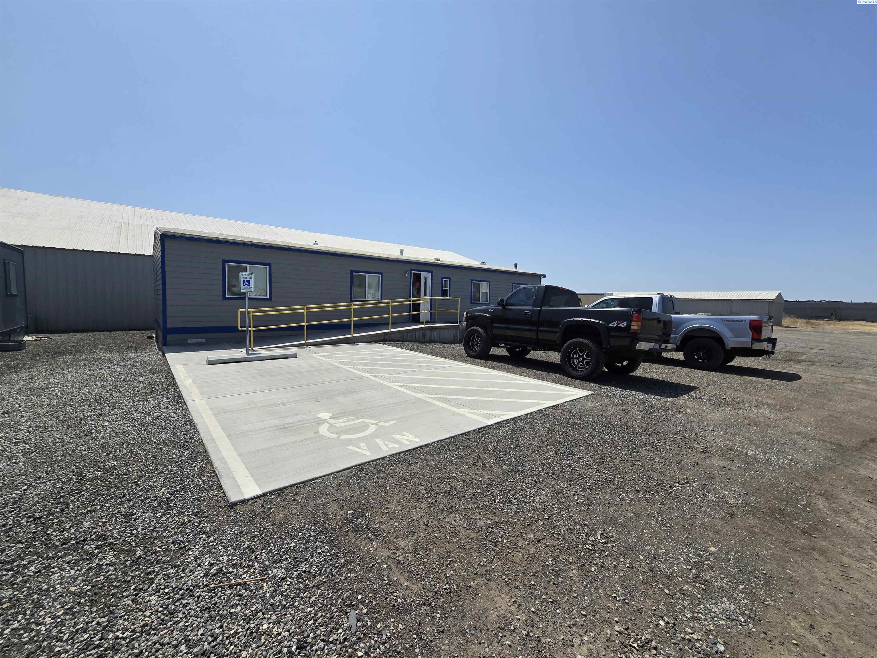 Road 40 E., Pasco, Washington 99301, 0 , 0 ,0,Commercial,For Sale,Road 40 E.,0,284696