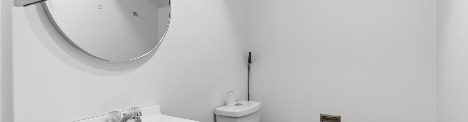 Columbia St, Pasco, Washington 99301, ,11 BathroomsBathrooms,Special Use,For Sale,Columbia St,284669