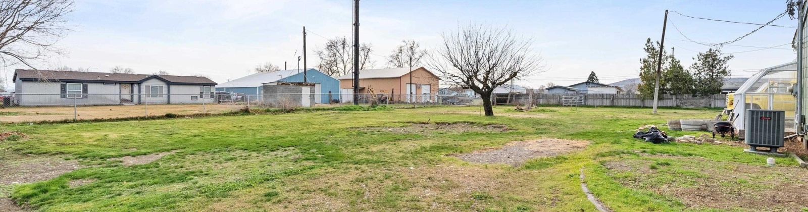 Finley Road, Kennewick, Washington 99337, 4 Bedrooms Bedrooms, ,2 BathroomsBathrooms,Site Built-owned Lot,For Sale,Finley Road,282566