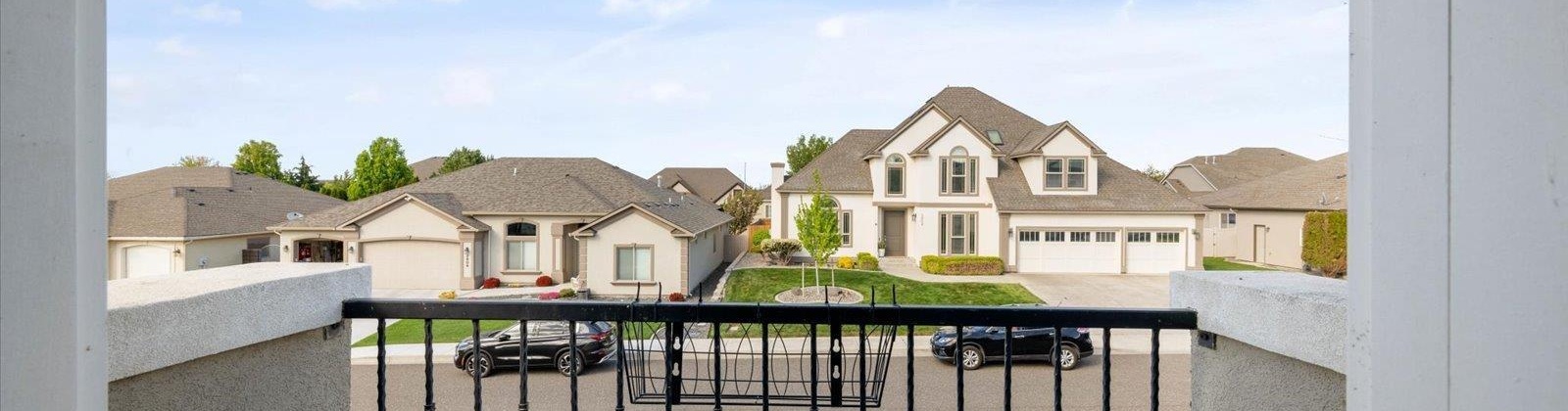 47th Avenue, Kennewick, Washington 99337, 4 Bedrooms Bedrooms, ,3 BathroomsBathrooms,Site Built-owned Lot,For Sale,47th Avenue,283515