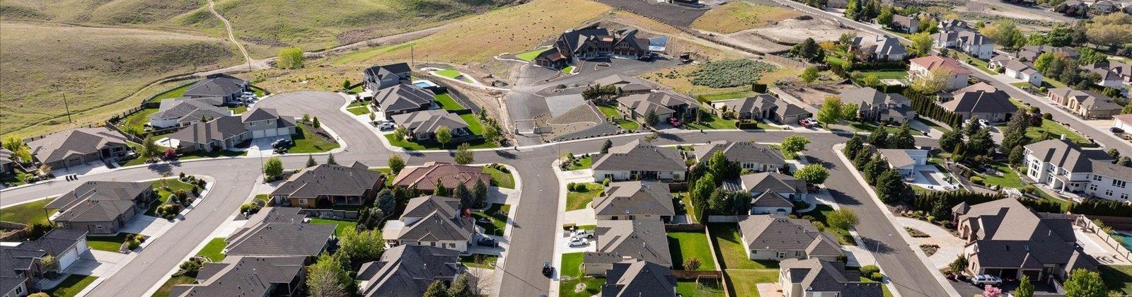 47th Avenue, Kennewick, Washington 99337, 4 Bedrooms Bedrooms, ,3 BathroomsBathrooms,Site Built-owned Lot,For Sale,47th Avenue,283515
