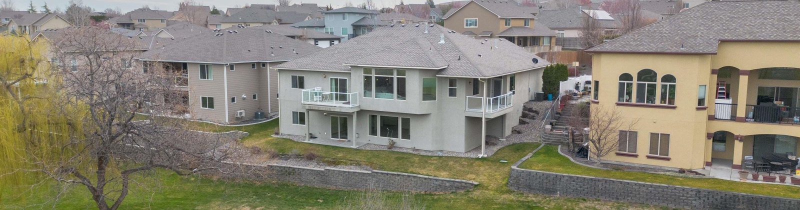 34th Avenue, Kennewick, Washington 99337, 4 Bedrooms Bedrooms, ,4 BathroomsBathrooms,Site Built-owned Lot,For Sale,34th Avenue,282613