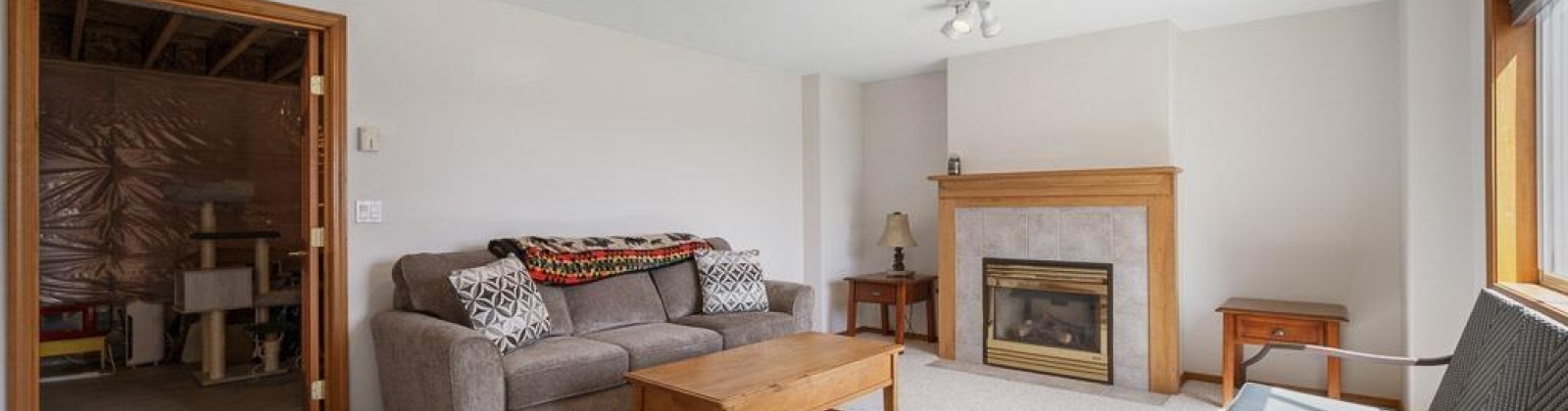 Capri Court, Pullman, Washington 99163, 4 Bedrooms Bedrooms, ,3 BathroomsBathrooms,Condo,For Sale,Capri Court,283536