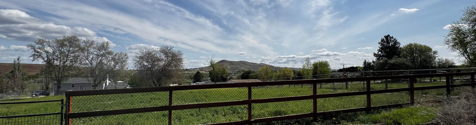 Wagon Wheel PR NW, Benton City, Washington 99320, 4 Bedrooms Bedrooms, ,3 BathroomsBathrooms,Site Built-owned Lot,For Sale,Wagon Wheel PR NW,283541