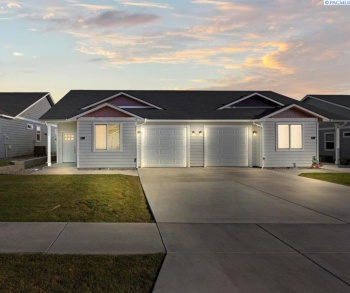 Claret Dr, Prosser, Washington 99350, 2 Bedrooms Bedrooms, ,2 BathroomsBathrooms,Condo,For Sale,Claret Dr,283549