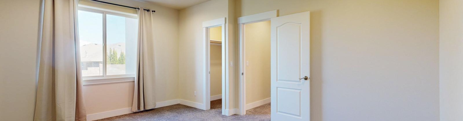 48th Avenue, Kennewick, Washington 99337, 4 Bedrooms Bedrooms, ,4 BathroomsBathrooms,Site Built-owned Lot,For Sale,48th Avenue,283559