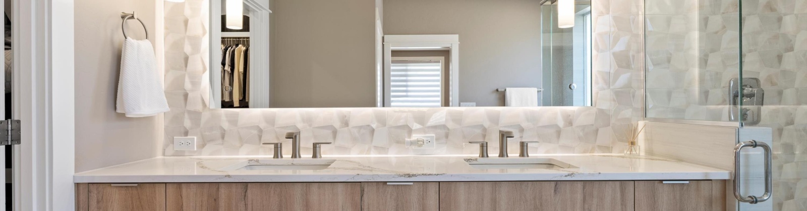 Henry Ct, Pasco, Washington 99301, 3 Bedrooms Bedrooms, ,2 BathroomsBathrooms,Site Built-owned Lot,For Sale,Henry Ct,283562