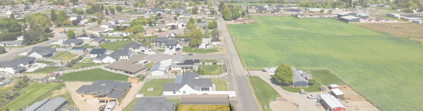 Henry Ct, Pasco, Washington 99301, 3 Bedrooms Bedrooms, ,2 BathroomsBathrooms,Site Built-owned Lot,For Sale,Henry Ct,283562