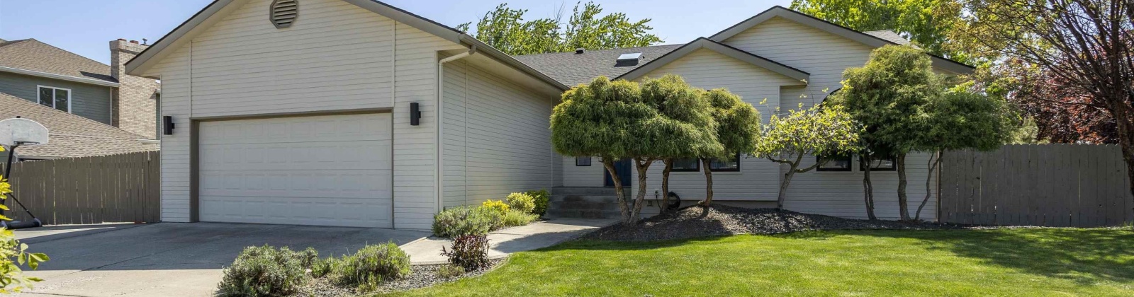 Shaw Street, Richland, Washington 99354, 5 Bedrooms Bedrooms, ,3 BathroomsBathrooms,Site Built-owned Lot,For Sale,Shaw Street,283561