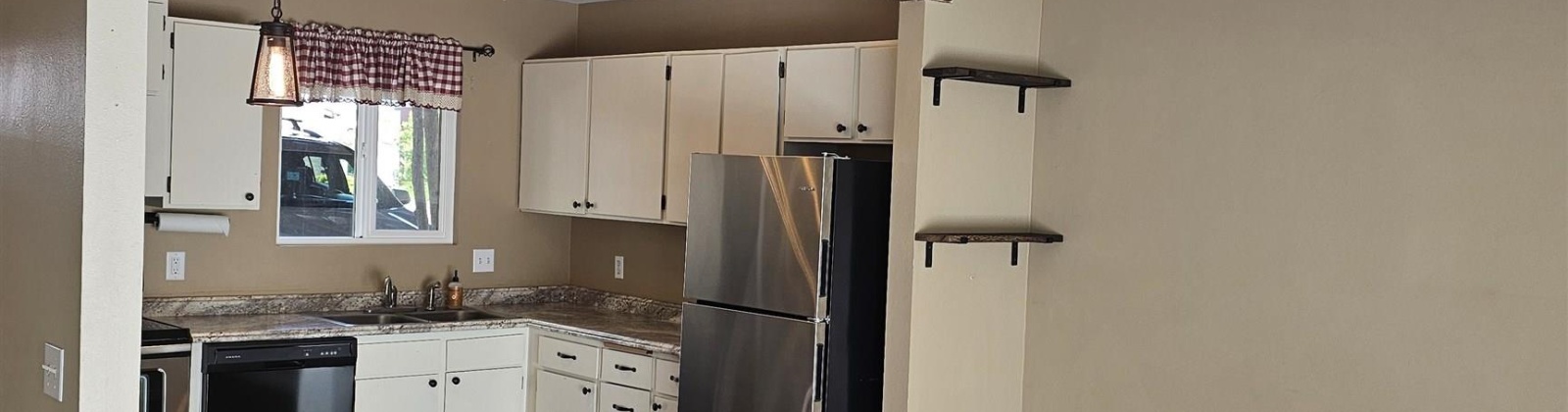 Terreview Dr B2, Pullman, Washington 99163, 2 Bedrooms Bedrooms, ,2 BathroomsBathrooms,Condo,For Sale,Terreview Dr B2,282665