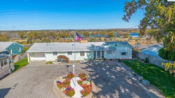 Yellowstone Avenue, Kennewick, Washington 99336, 3 Bedrooms Bedrooms, ,2 BathroomsBathrooms,Site Built-owned Lot,For Sale,Yellowstone Avenue,282673