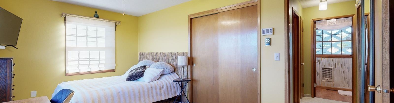 Yellowstone Avenue, Kennewick, Washington 99336, 3 Bedrooms Bedrooms, ,2 BathroomsBathrooms,Site Built-owned Lot,For Sale,Yellowstone Avenue,282673