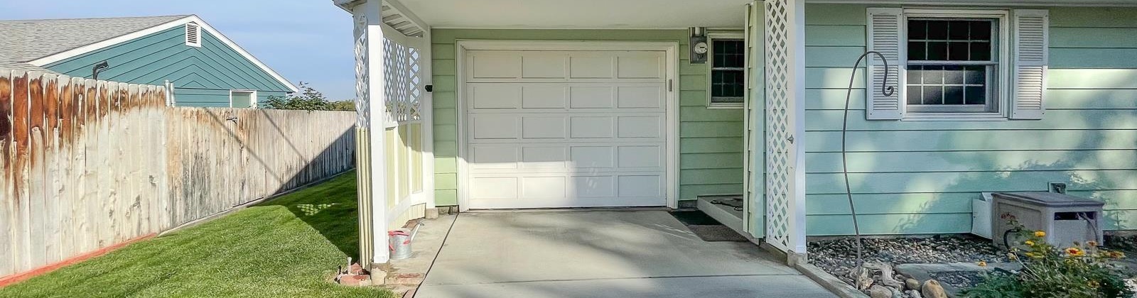 Yellowstone Avenue, Kennewick, Washington 99336, 3 Bedrooms Bedrooms, ,2 BathroomsBathrooms,Site Built-owned Lot,For Sale,Yellowstone Avenue,282673