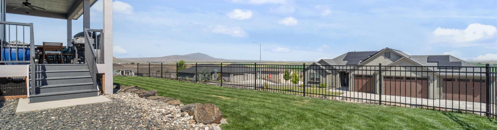 Cyprus Loop, West Richland, Washington 99353, 3 Bedrooms Bedrooms, ,2 BathroomsBathrooms,Site Built-owned Lot,For Sale,Cyprus Loop,283573