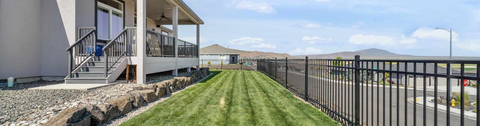 Cyprus Loop, West Richland, Washington 99353, 3 Bedrooms Bedrooms, ,2 BathroomsBathrooms,Site Built-owned Lot,For Sale,Cyprus Loop,283573