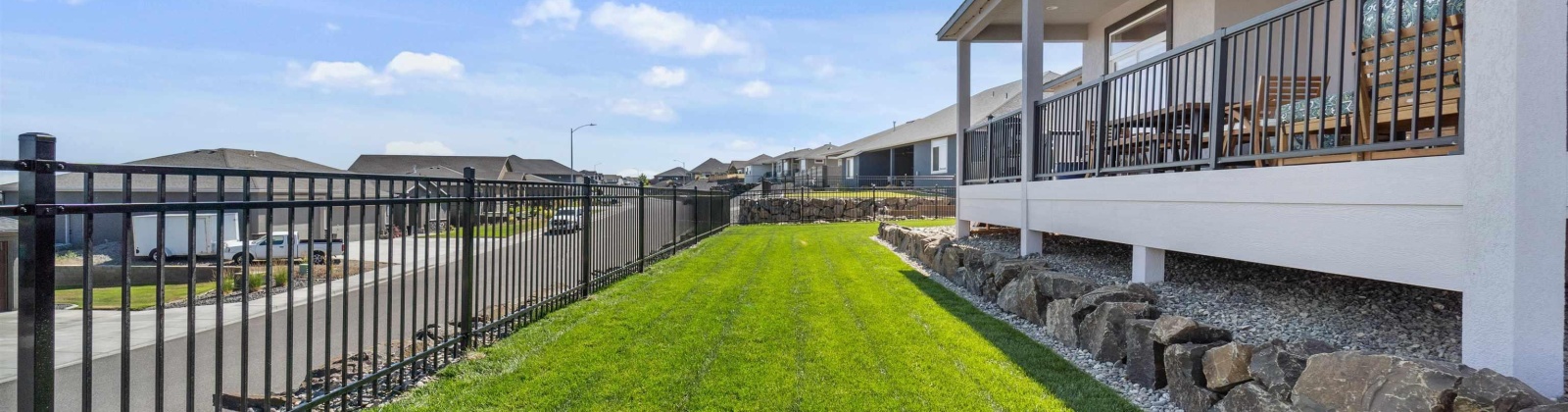 Cyprus Loop, West Richland, Washington 99353, 3 Bedrooms Bedrooms, ,2 BathroomsBathrooms,Site Built-owned Lot,For Sale,Cyprus Loop,283573