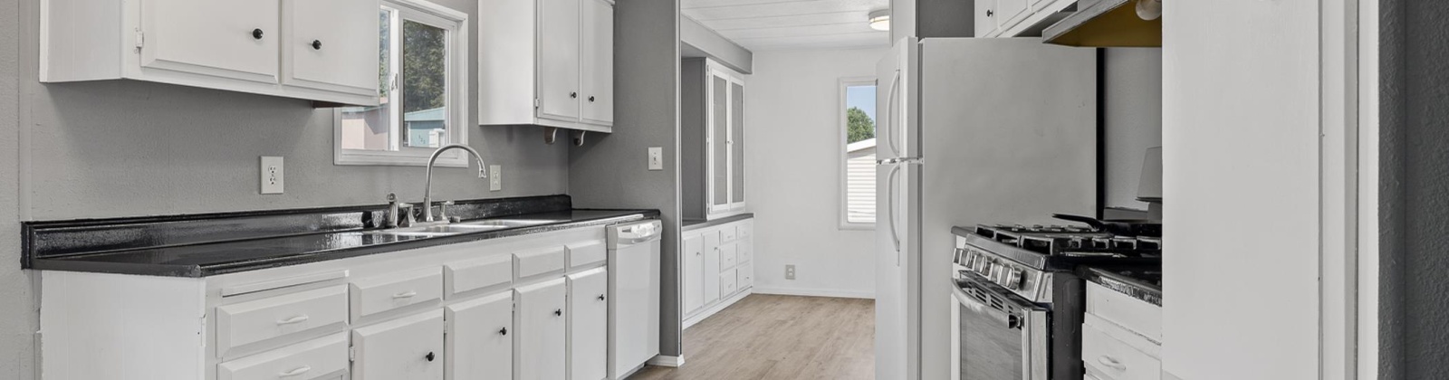 Morrison St, West Richland, Washington 99353, 3 Bedrooms Bedrooms, ,2 BathroomsBathrooms,Manufactured Rented Lot,For Sale,Morrison St,282687