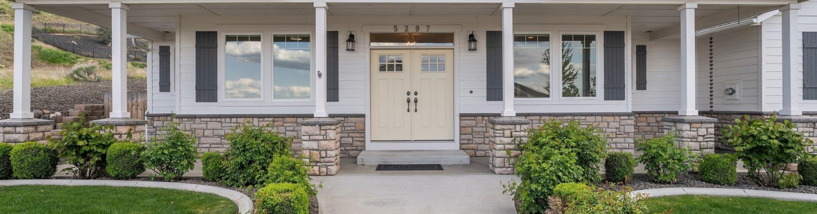 Quincy Place, Kennewick, Washington 99337, 4 Bedrooms Bedrooms, ,3 BathroomsBathrooms,For Sale,Quincy Place,283574