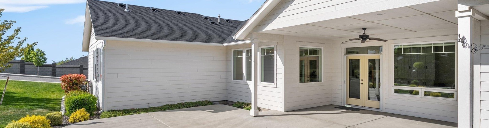 Quincy Place, Kennewick, Washington 99337, 4 Bedrooms Bedrooms, ,3 BathroomsBathrooms,For Sale,Quincy Place,283574