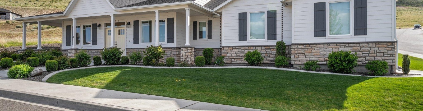 Quincy Place, Kennewick, Washington 99337, 4 Bedrooms Bedrooms, ,3 BathroomsBathrooms,For Sale,Quincy Place,283574