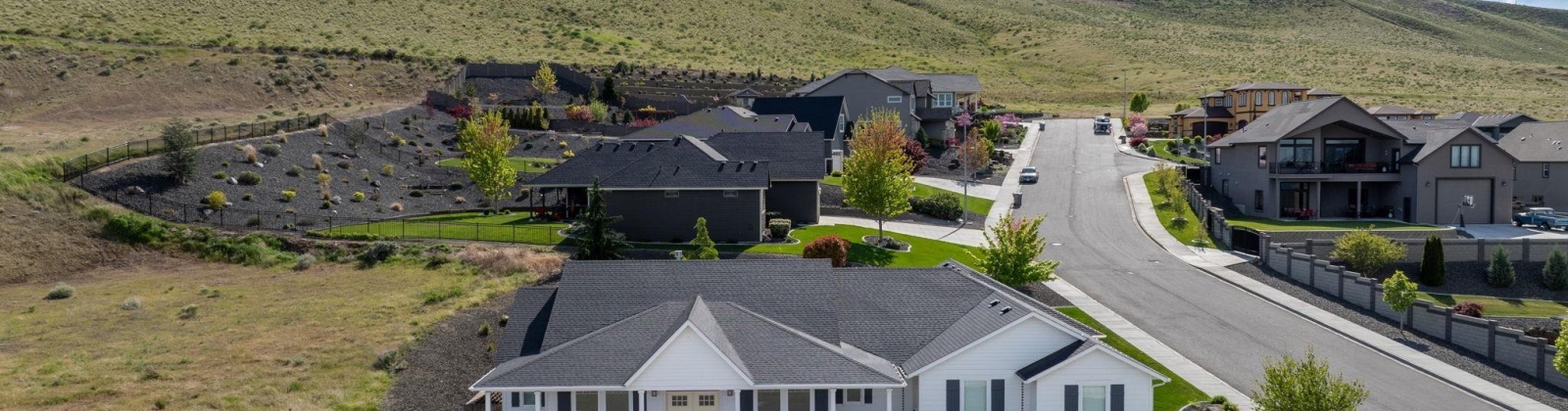 Quincy Place, Kennewick, Washington 99337, 4 Bedrooms Bedrooms, ,3 BathroomsBathrooms,For Sale,Quincy Place,283574