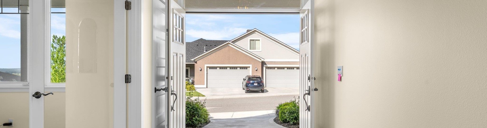 Quincy Place, Kennewick, Washington 99337, 4 Bedrooms Bedrooms, ,3 BathroomsBathrooms,For Sale,Quincy Place,283574