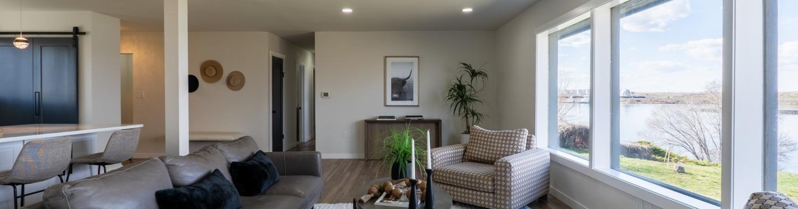Sunset Drive, Burbank, Washington 99323, 5 Bedrooms Bedrooms, ,2 BathroomsBathrooms,Site Built-owned Lot,For Sale,Sunset Drive,282697