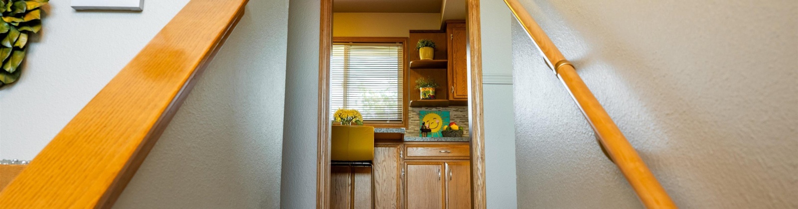 Crescent, Sunnyside, Washington 98944, 4 Bedrooms Bedrooms, ,2 BathroomsBathrooms,Site Built-owned Lot,For Sale,Crescent,282735
