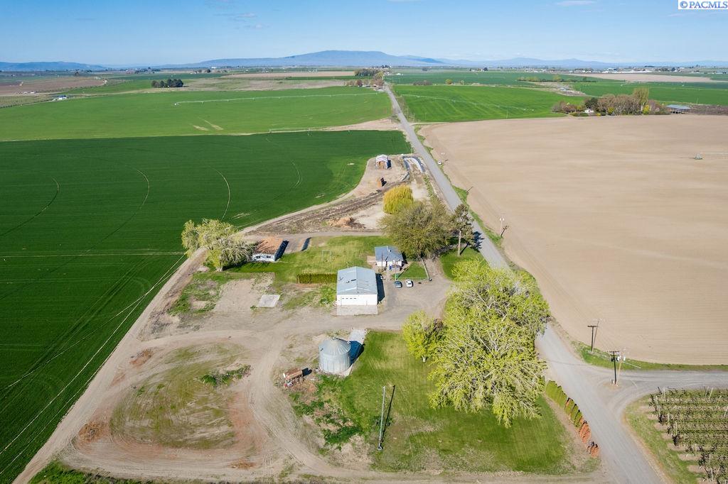 Dogwood Rd, Pasco, Washington 99301, 5 Bedrooms Bedrooms, 0 ,2 BathroomsBathrooms,Houses,For Sale,Dogwood Rd,0,283613