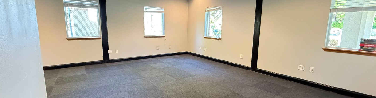Bradley, Richland, Washington 99352, ,75 BathroomsBathrooms,Office,For Sale,Bradley,284148