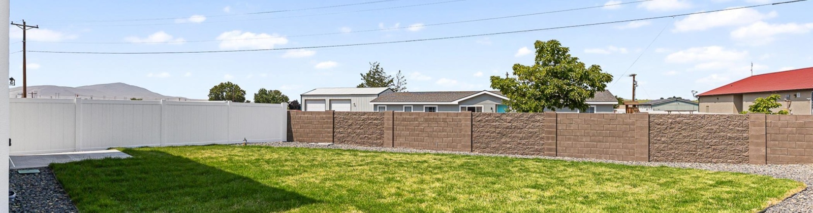 Grapevine Ct, West Richland, Washington 99353, 4 Bedrooms Bedrooms, 0 ,3 BathroomsBathrooms,Condos/townhomes,For Sale,Grapevine Ct,0,282740