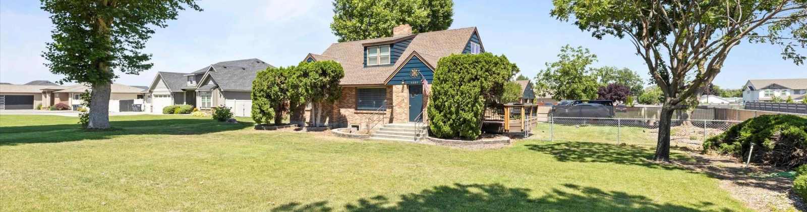 Court, Pasco, Washington 99301, 5 Bedrooms Bedrooms, ,3 BathroomsBathrooms,Site Built-owned Lot,For Sale,Court,283632