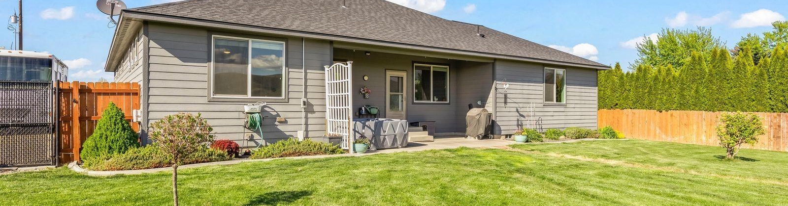 131105 W 1305 PRNW, Prosser, Washington 99350, 4 Bedrooms Bedrooms, ,2 BathroomsBathrooms,For Sale,131105 W 1305 PRNW,283637