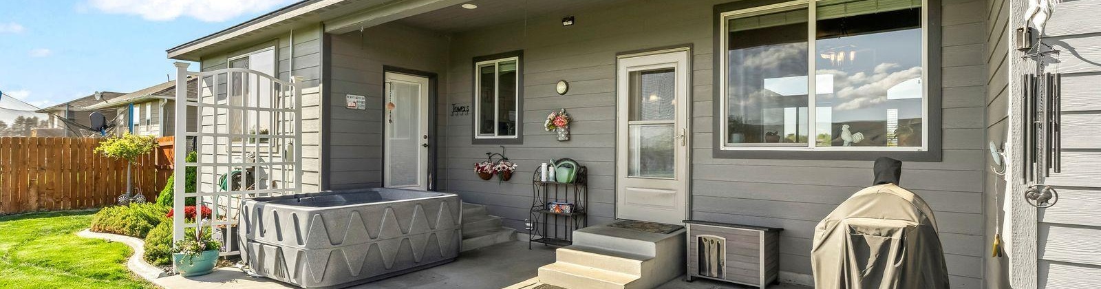 131105 W 1305 PRNW, Prosser, Washington 99350, 4 Bedrooms Bedrooms, ,2 BathroomsBathrooms,For Sale,131105 W 1305 PRNW,283637