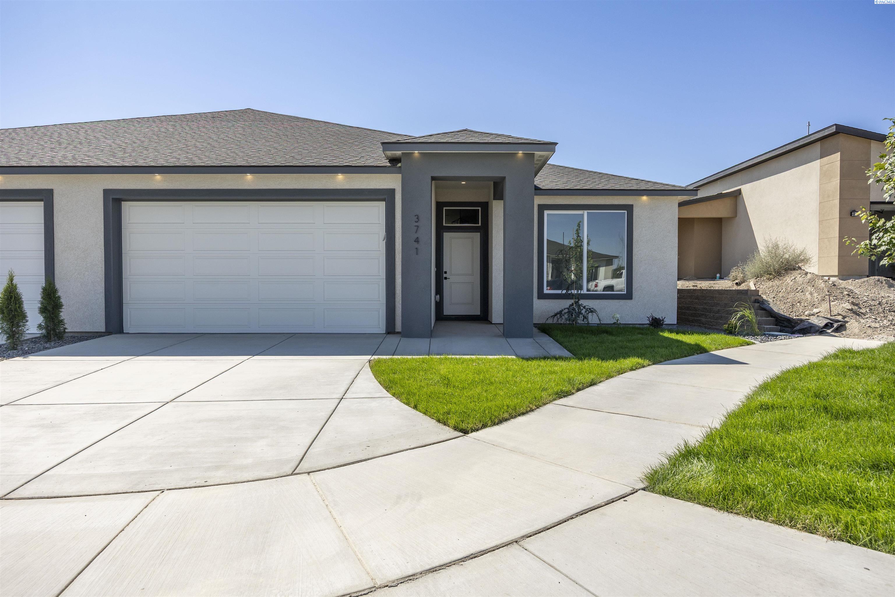 Nuthatch St, Richland, Washington 99352, 3 Bedrooms Bedrooms, 0 ,2 BathroomsBathrooms,Condos/townhomes,For Sale,Nuthatch St,0,282766