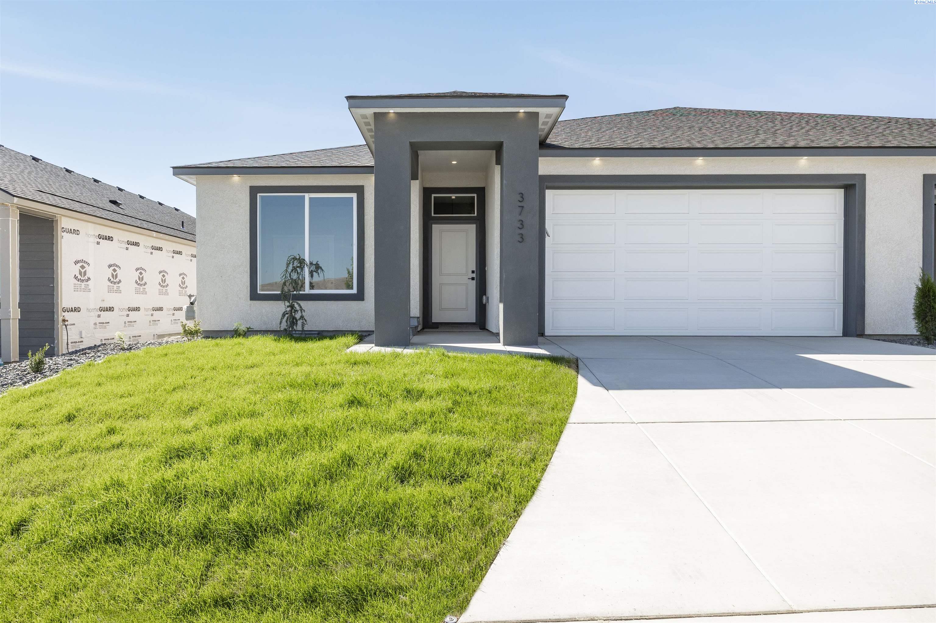 Nuthatch St, Richland, Washington 99352, 3 Bedrooms Bedrooms, 0 ,2 BathroomsBathrooms,Condos/townhomes,For Sale,Nuthatch St,0,282767