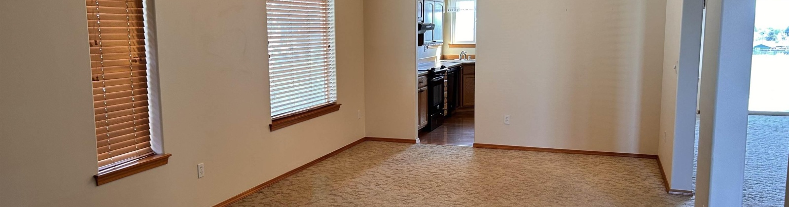 Henley Dr, Pasco, Washington 99301, 3 Bedrooms Bedrooms, ,2 BathroomsBathrooms,Site Built-owned Lot,For Sale,Henley Dr,283639