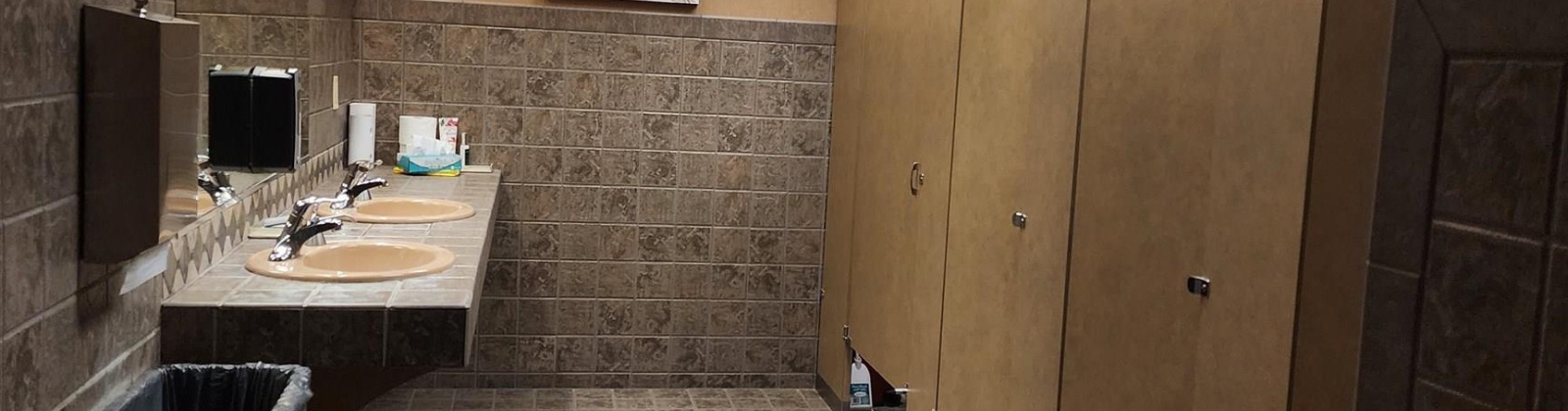 Quay Street, Kennewick, Washington 99338, ,31 BathroomsBathrooms,Commercial,For Sale,Quay Street,284319