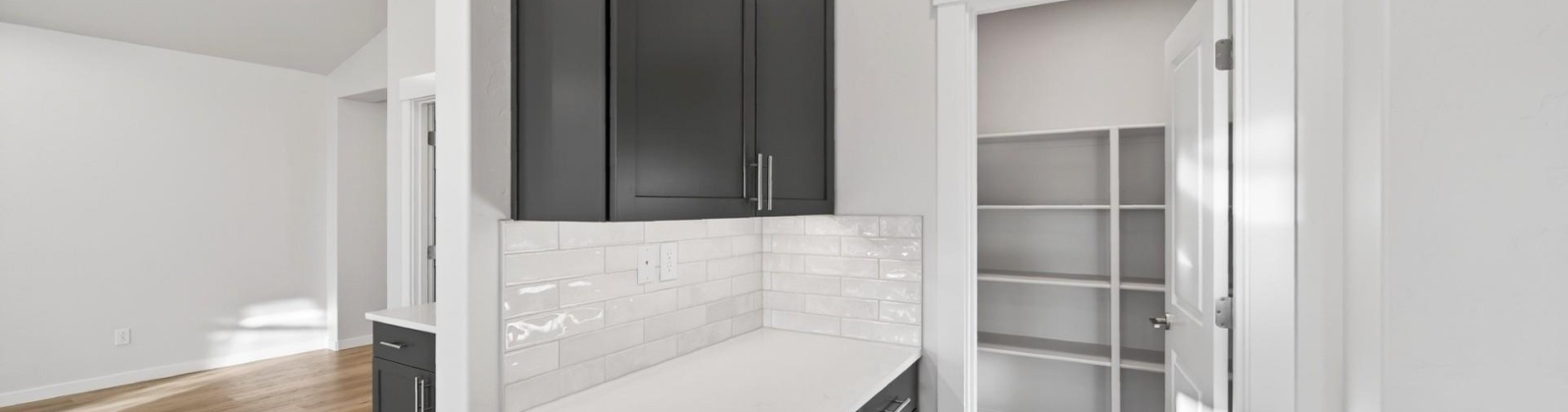 Highview St., Richland, Washington 99352, 3 Bedrooms Bedrooms, 0 ,2 BathroomsBathrooms,Houses,For Sale,Highview St.,0,283692