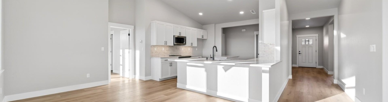 Highview St., Richland, Washington 99352, 3 Bedrooms Bedrooms, 0 ,2 BathroomsBathrooms,Houses,For Sale,Highview St.,0,283691