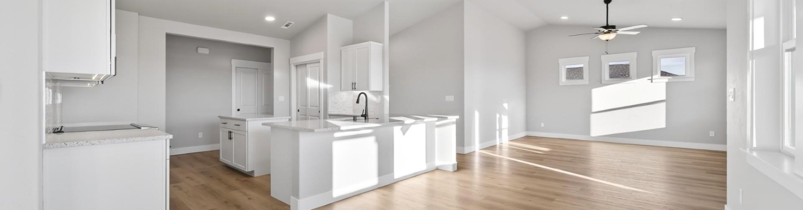 Highview St., Richland, Washington 99352, 3 Bedrooms Bedrooms, 0 ,2 BathroomsBathrooms,Houses,For Sale,Highview St.,0,283691