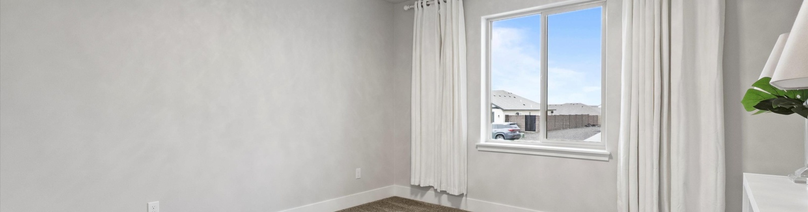 Chinook Drive, Pasco, Washington 99301, 4 Bedrooms Bedrooms, ,2 BathroomsBathrooms,Site Built-owned Lot,For Sale,Chinook Drive,282796