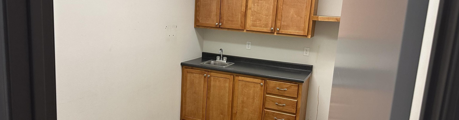 Clearwater Ave., Kennewick, Washington 99336, ,11 BathroomsBathrooms,Commercial,For Sale,Clearwater Ave.,284354