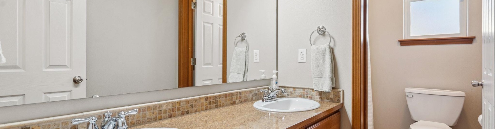 9th Ave, Kennewick, Washington 99336, 4 Bedrooms Bedrooms, ,3 BathroomsBathrooms,Site Built-owned Lot,For Sale,9th Ave,283719