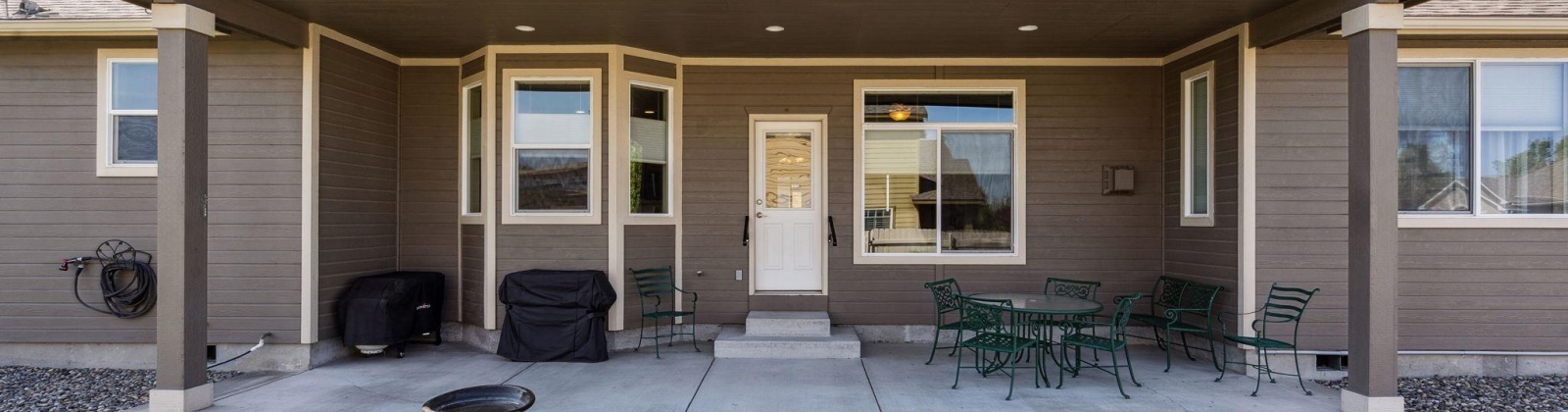 9th Ave, Kennewick, Washington 99336, 4 Bedrooms Bedrooms, ,3 BathroomsBathrooms,Site Built-owned Lot,For Sale,9th Ave,283719