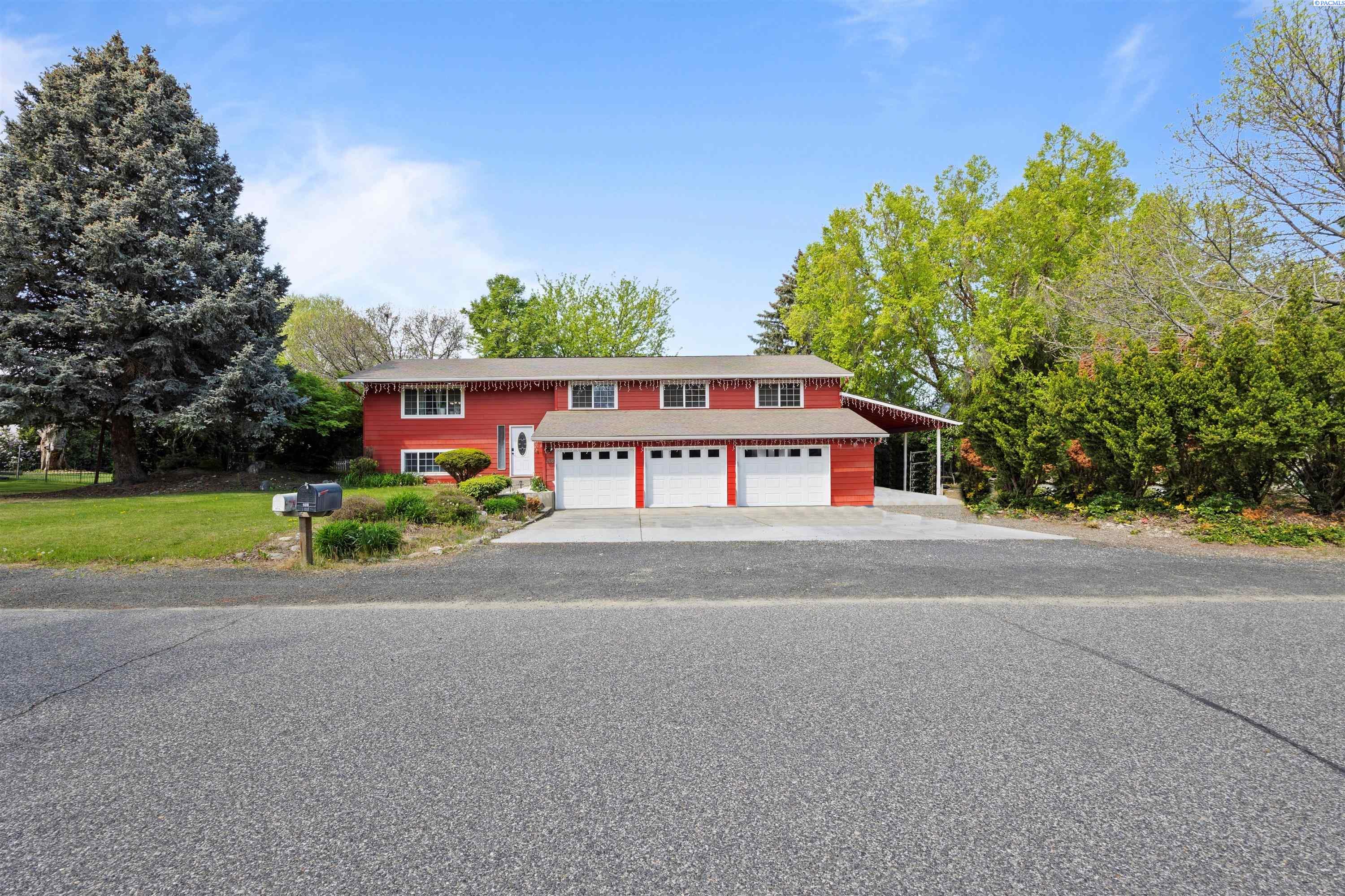 Wilson st, Kennewick, Washington 99336, 5 Bedrooms Bedrooms, 0 ,3 BathroomsBathrooms,Houses,For Sale,Wilson st,0,283712
