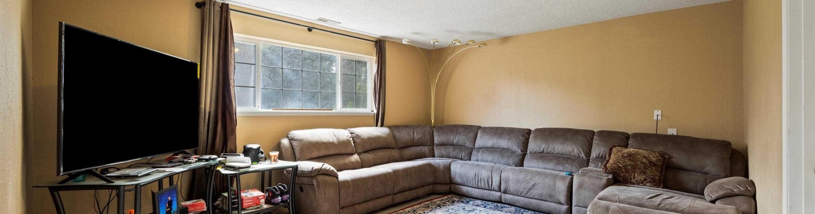 Wilson st, Kennewick, Washington 99336, 5 Bedrooms Bedrooms, 0 ,3 BathroomsBathrooms,Houses,For Sale,Wilson st,0,283712