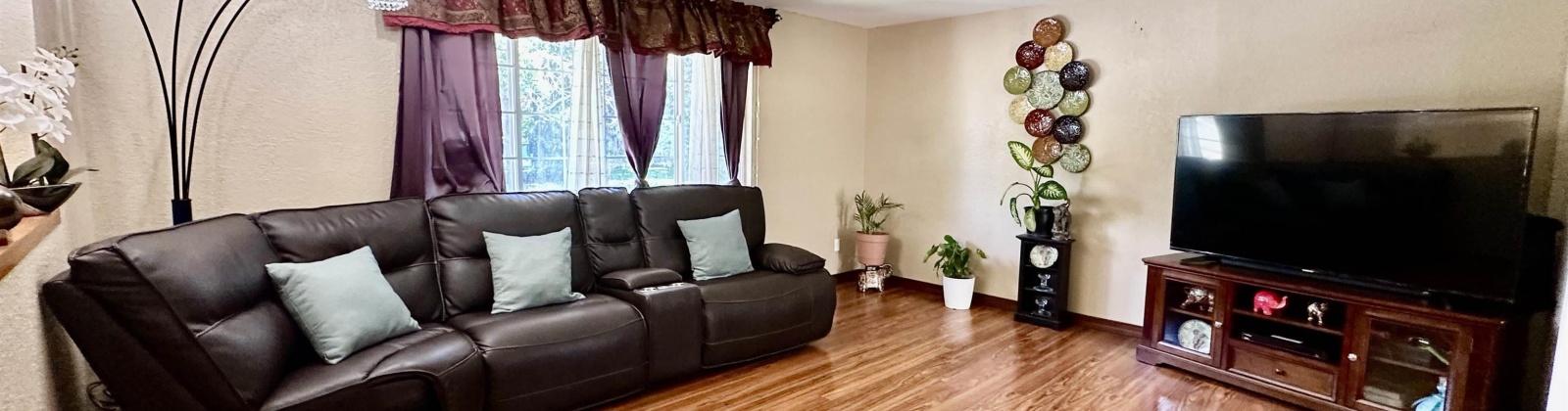 Wilson st, Kennewick, Washington 99336, 5 Bedrooms Bedrooms, 0 ,3 BathroomsBathrooms,Houses,For Sale,Wilson st,0,283712